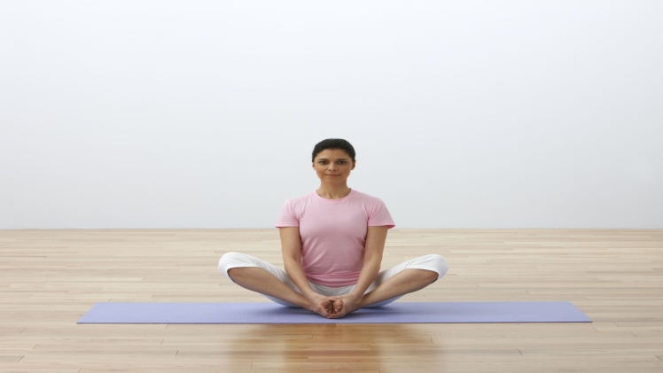 What To Expect When Enrolling In Your First Yin Yoga Class Online